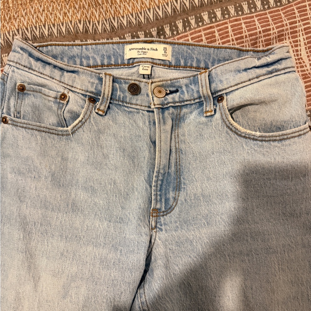 Bundle of 3 jeans - Picture 2 of 3